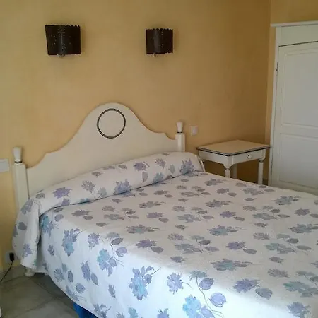 Les Cavalets Hotel 2*